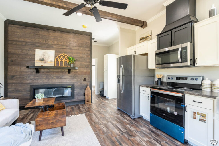 Cozy Cabin 2 DVHBSS-MONL-1644-int-3